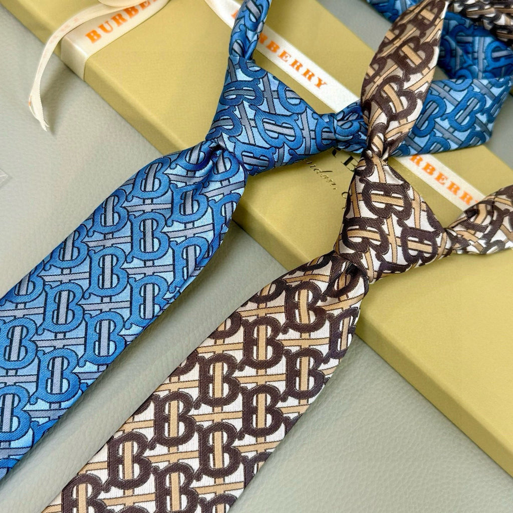 Burberry Style Men's Monogram Pattern Silk Tie