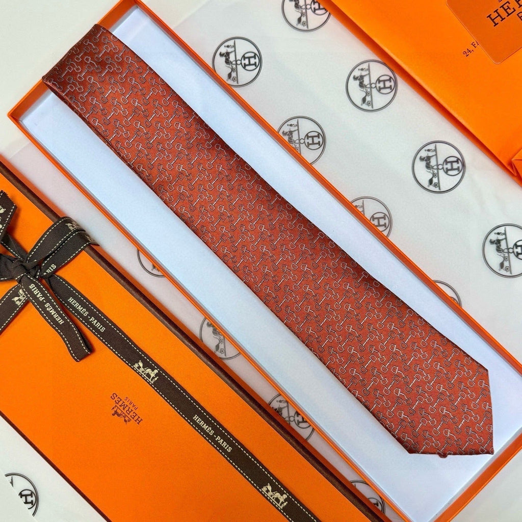Hermes Style Men's Equestrian Motif Silk Tie
