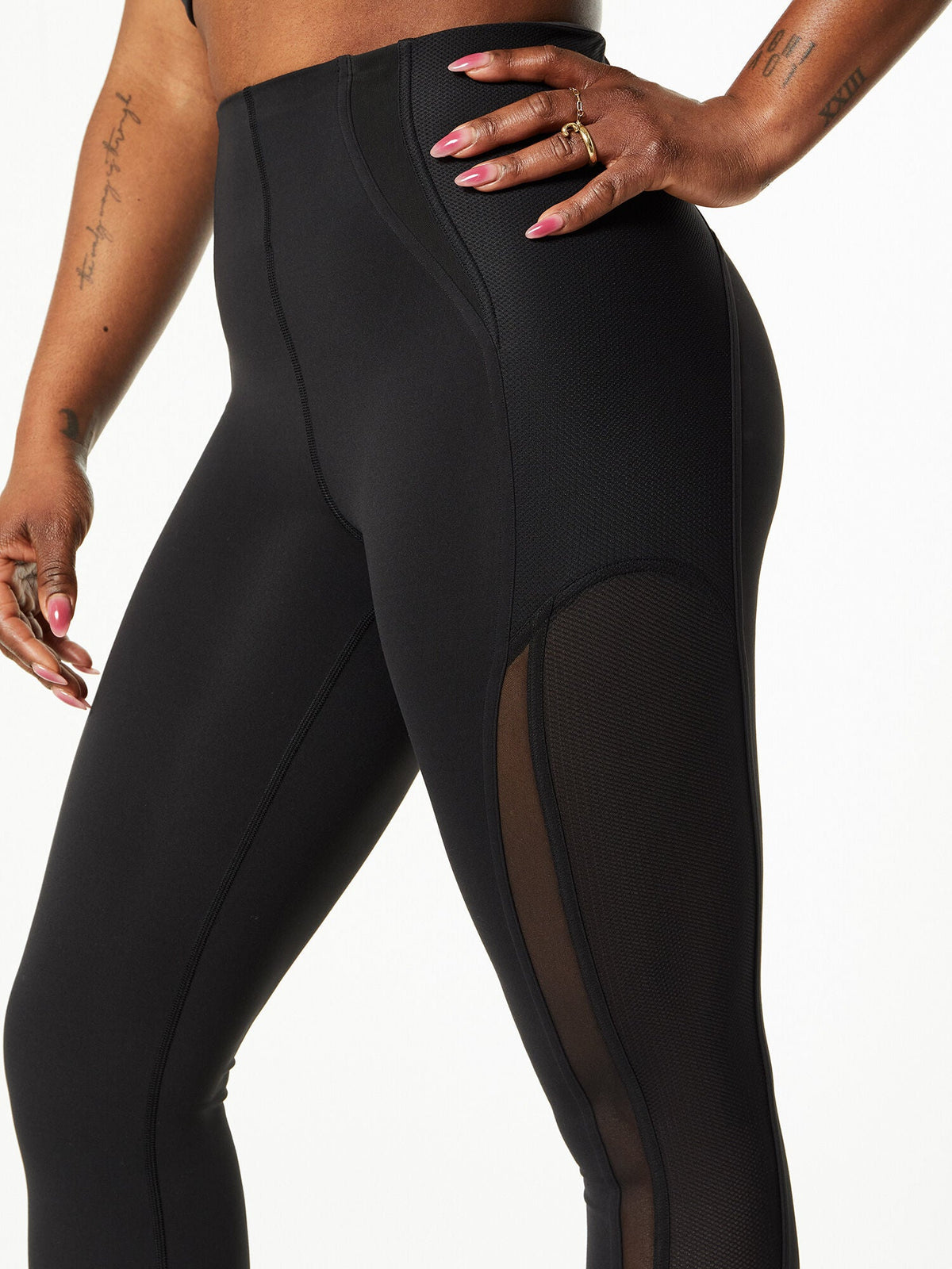 Everlux Mesh Tight 25in Black