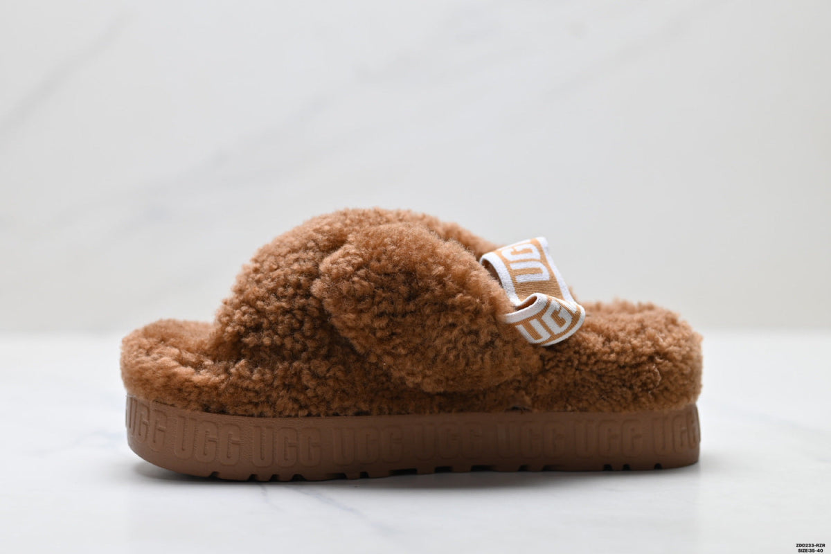 UGG Slipper Evolution Fluffy Platform Slides