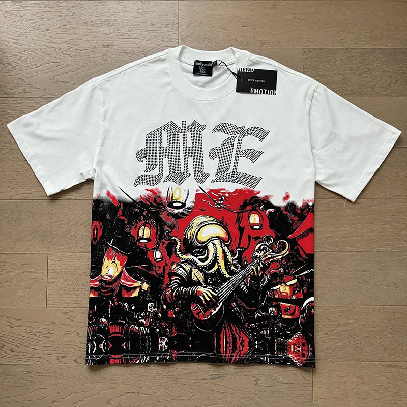 MIXED EMOTION Gothic Illustrated Graphic T-Shirt