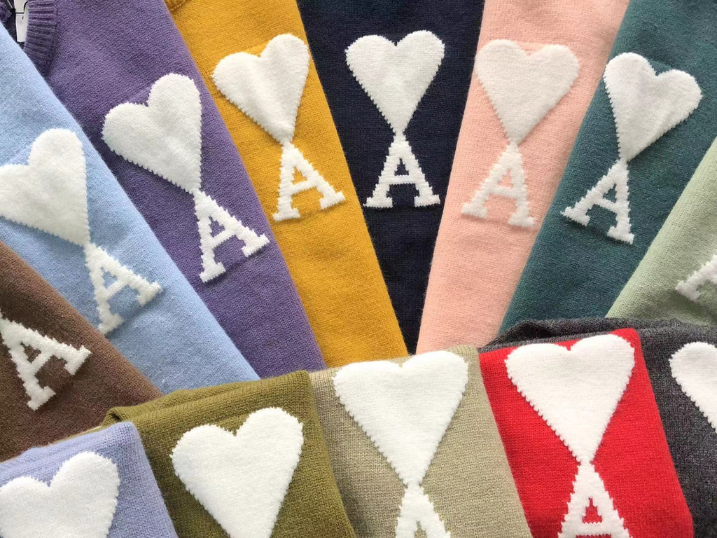 AMI Paris Maxi White Heart Knit Sweater Navy