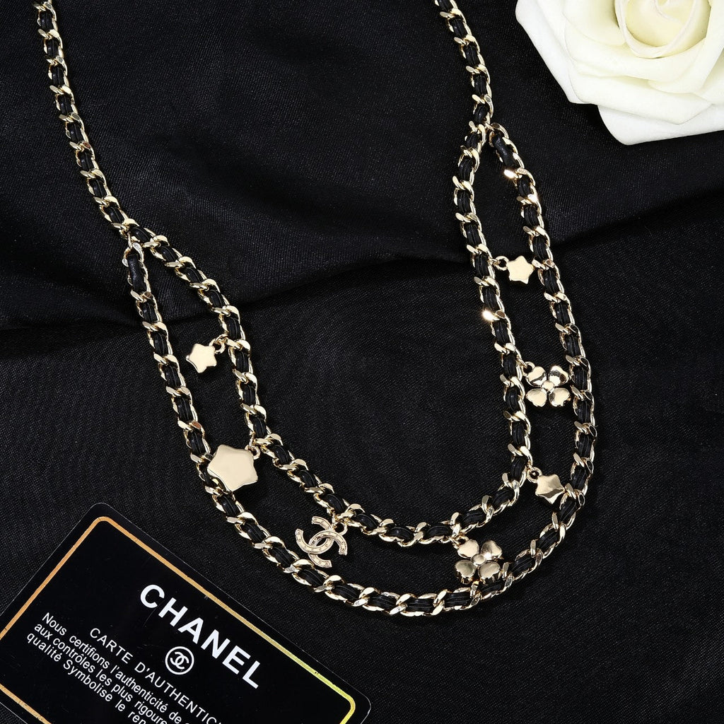 CHANEL 25S CHAIN BELT IN BLACK CALFSKIN AND GOLD METALLIC 614284