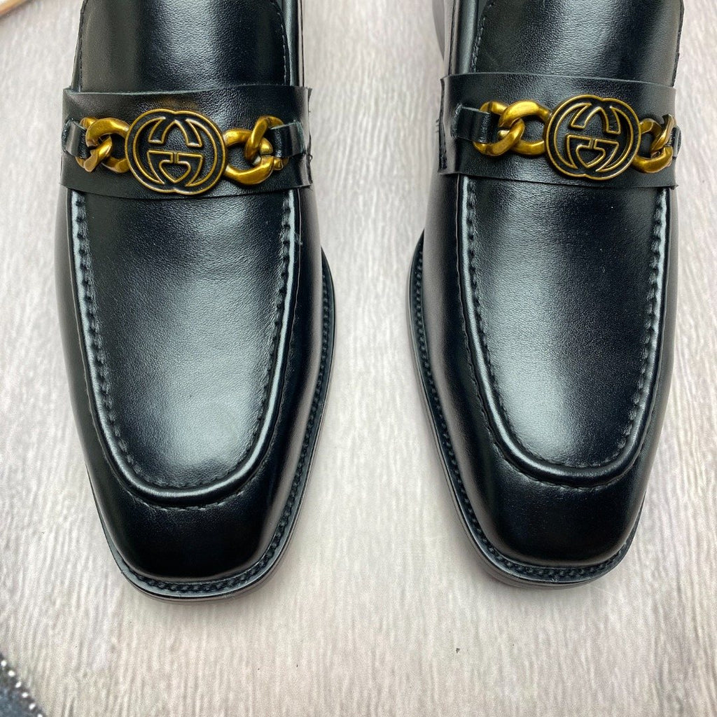 GUCCI Black Gold-Tone Hardware Loafers
