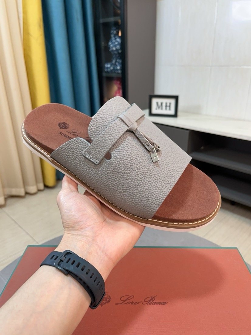 Loro Piana Textured Slide Sandals